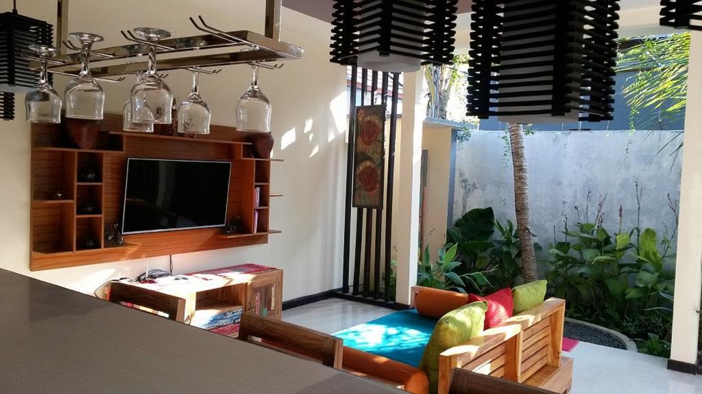 Terrace Bali Inn Nusa Dua  Extérieur photo